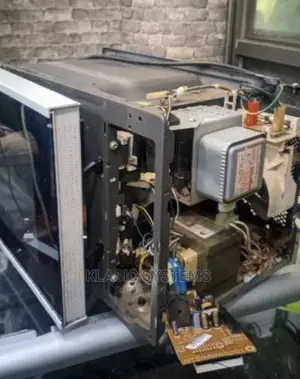 Microwave Repairing and Servicing at Klasic Systems.,: