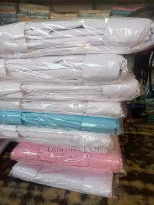 Pure Cotton Plain Bedsheets.6x5.( White)