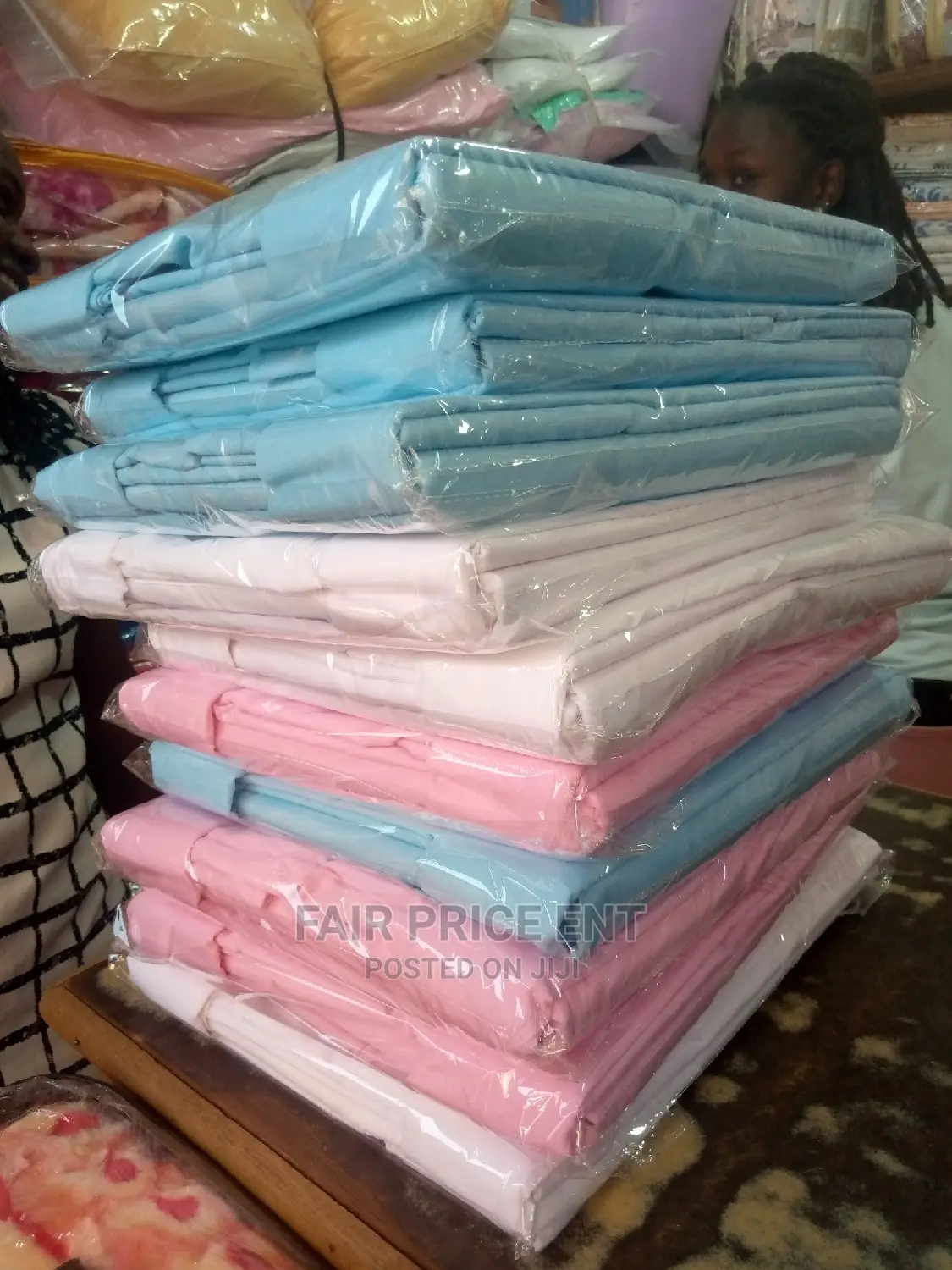 Pure Cotton Bedsheets in Plain Pink.6x5.( Pink)