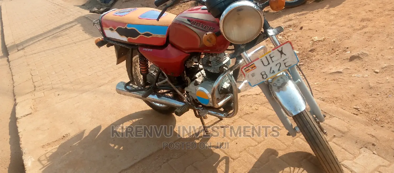 Bajaj Boxer 100 2018 Red