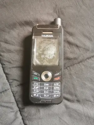 New Thuraya XT 8 GB Black