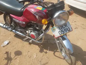 Bajaj Boxer 2018 Red