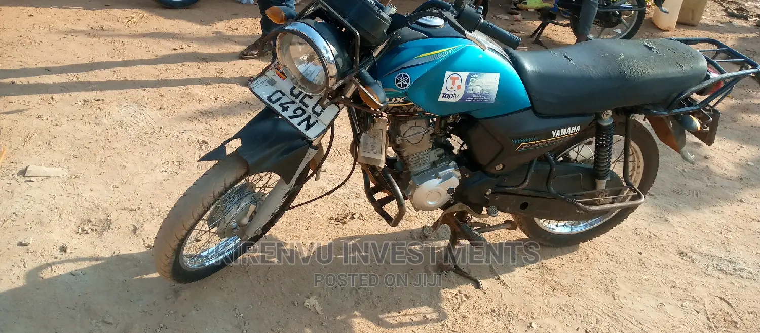 Yamaha Crux 2017 Blue