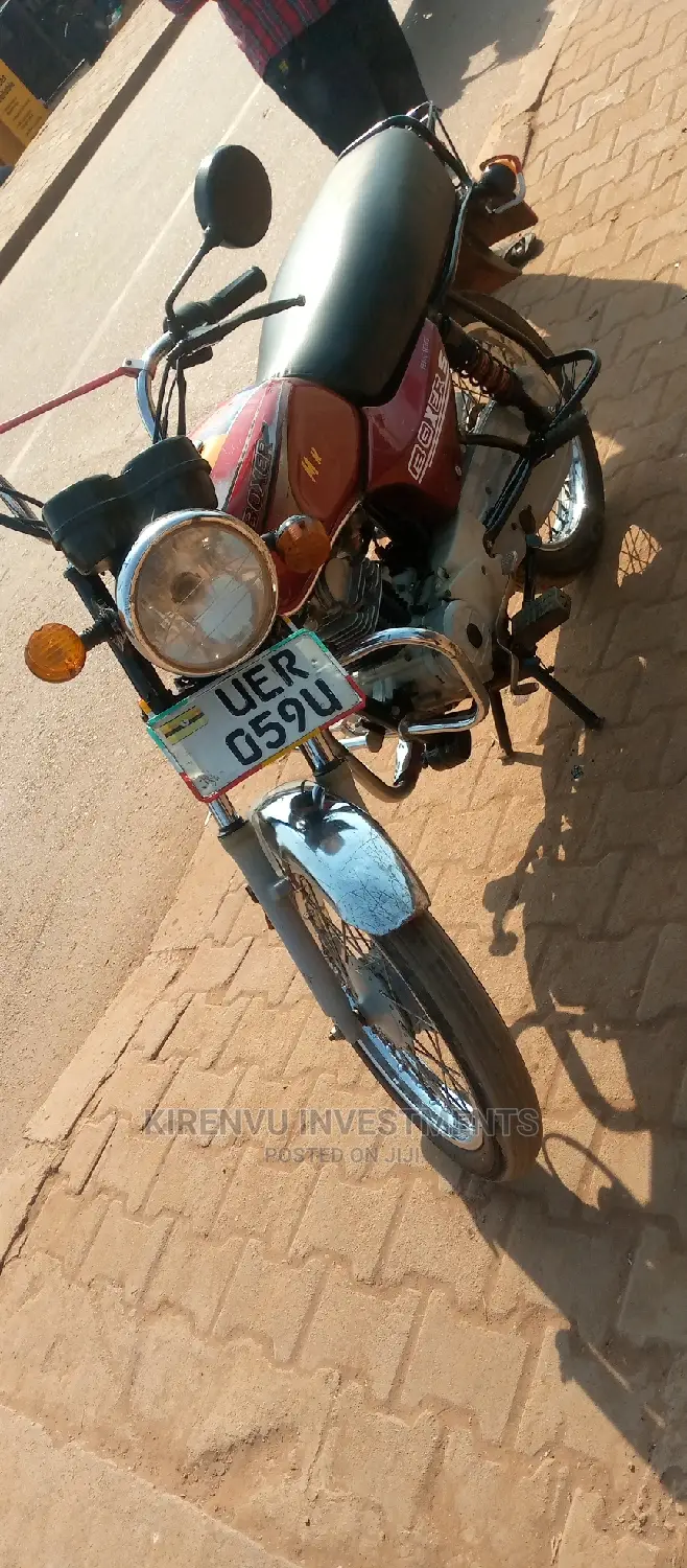 Bajaj Boxer 2017 Red