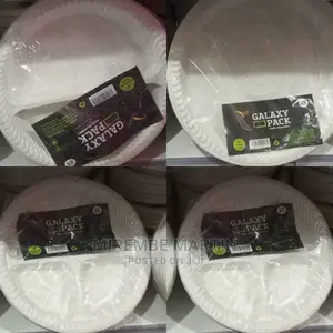 Disposable Plastic Plates