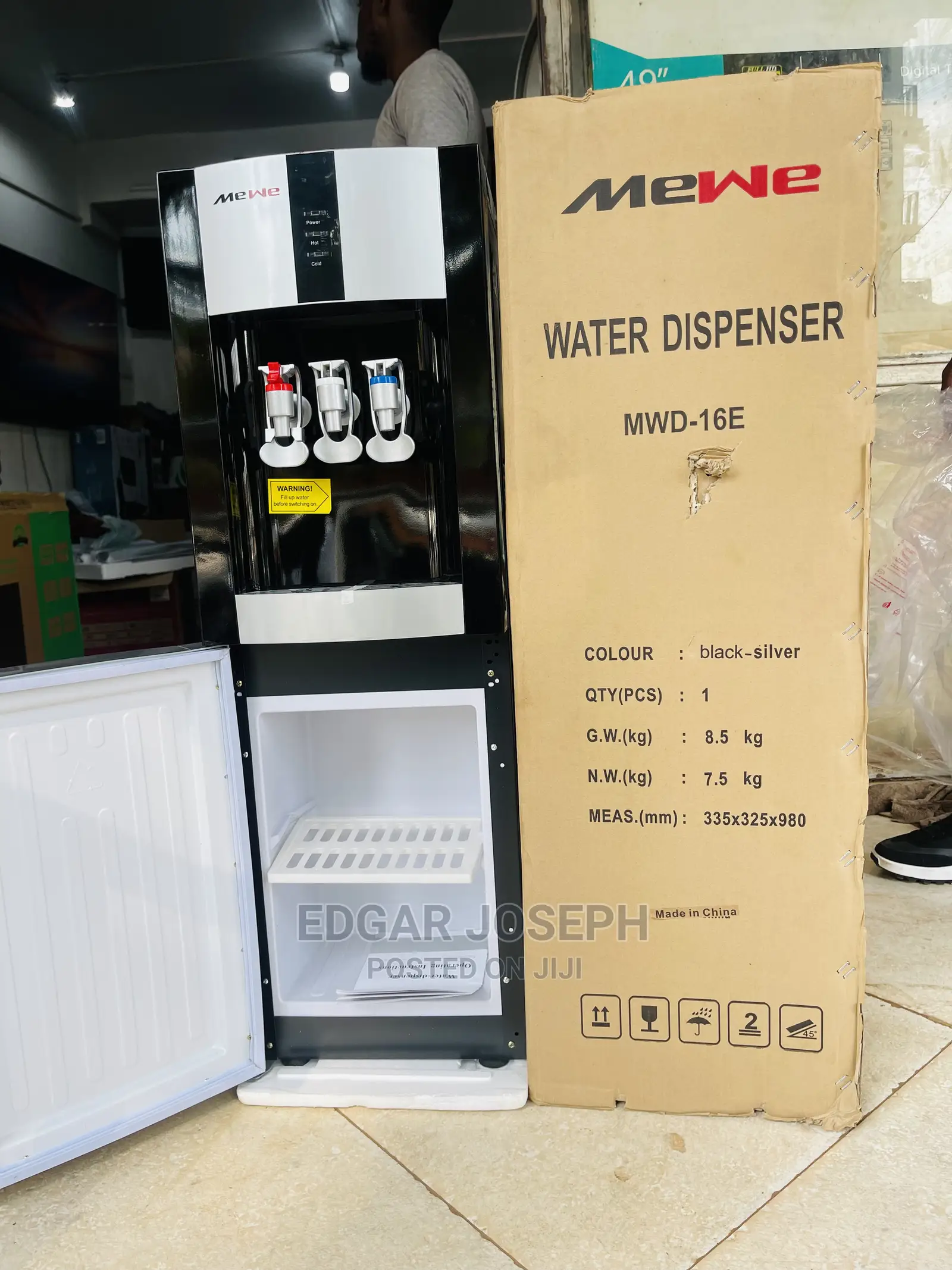 Water Dispenser Mewe