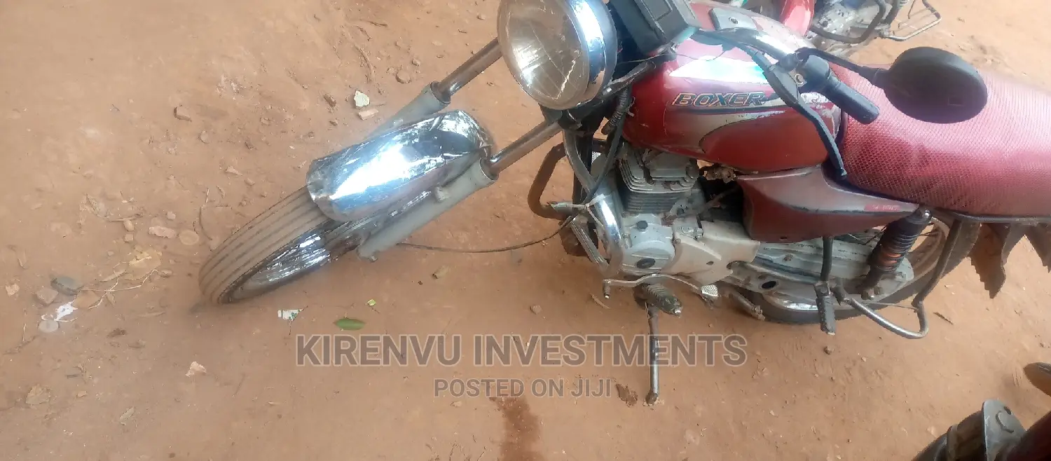 Bajaj Boxer 100 2015 Red