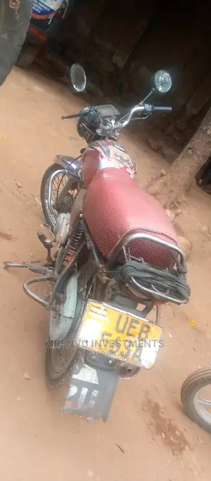 Bajaj Boxer 100 2015 Red