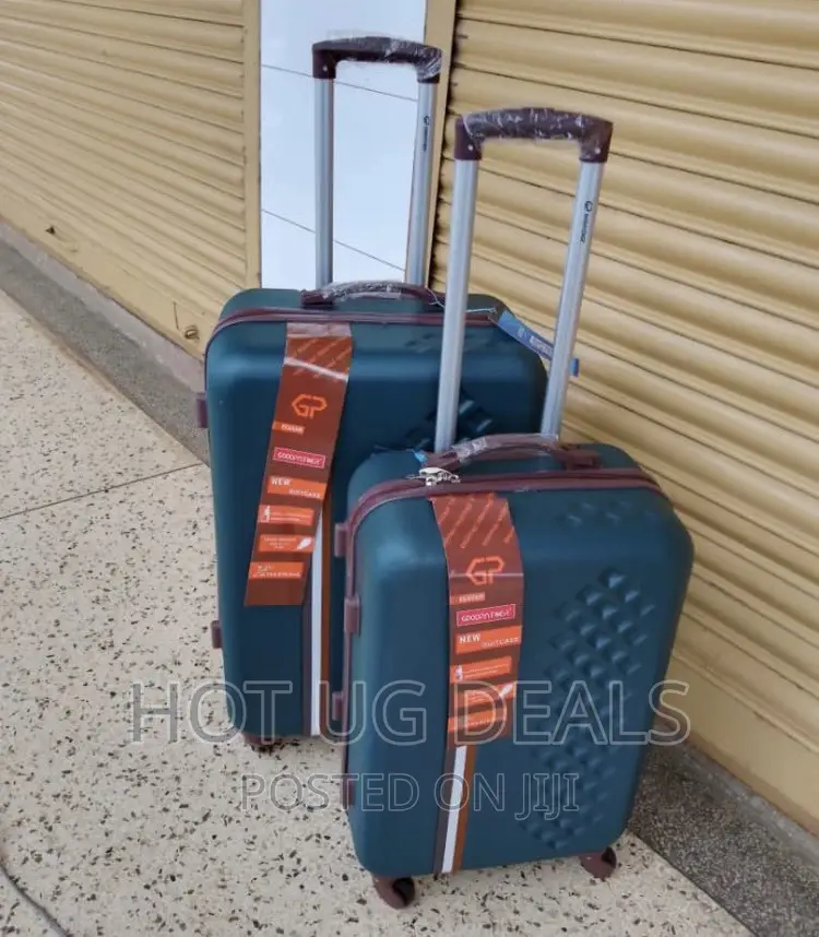 4-Wheel Spinner Medium Size Plastic Travel Suitcase Bag