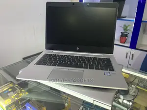 Laptop HP EliteBook 830 G5 8GB Intel Core I7 SSD 256GB
