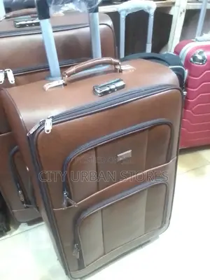 Yuoyae Leather Suitcase