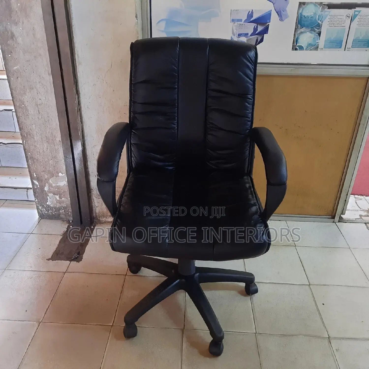 Leathered Office Chair