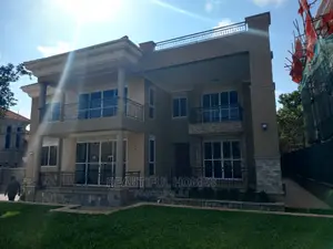 Furnished 6bdrm House in Munyonyo Corporate, Makindye for sale