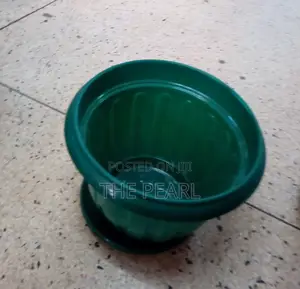 Plastic Flower Pots