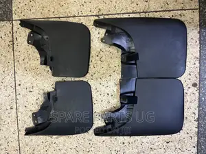 Nissan Hardbody NP300 Mudflaps