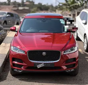 Jaguar F-Pace 35t Premium 2017 Red