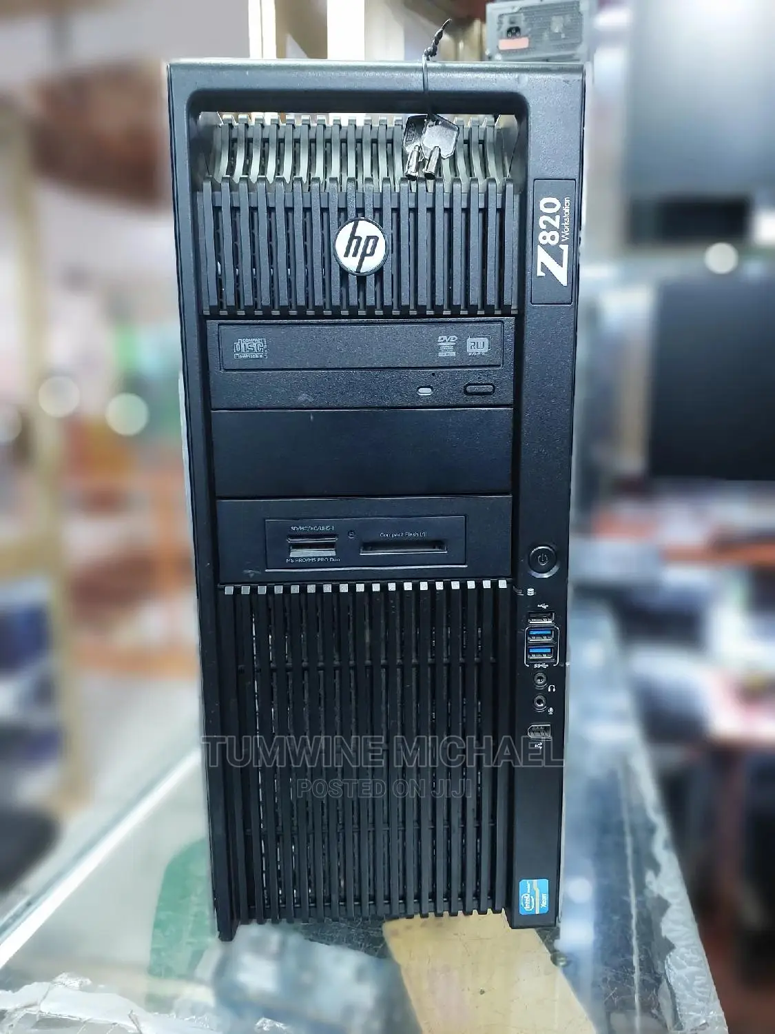 Desktop Computer HP Z820 64GB Intel Xeon HDD 4T