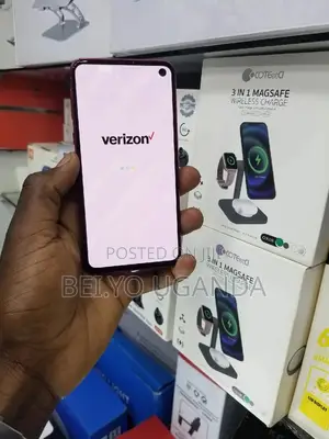 Samsung Galaxy S10e 128 GB Red