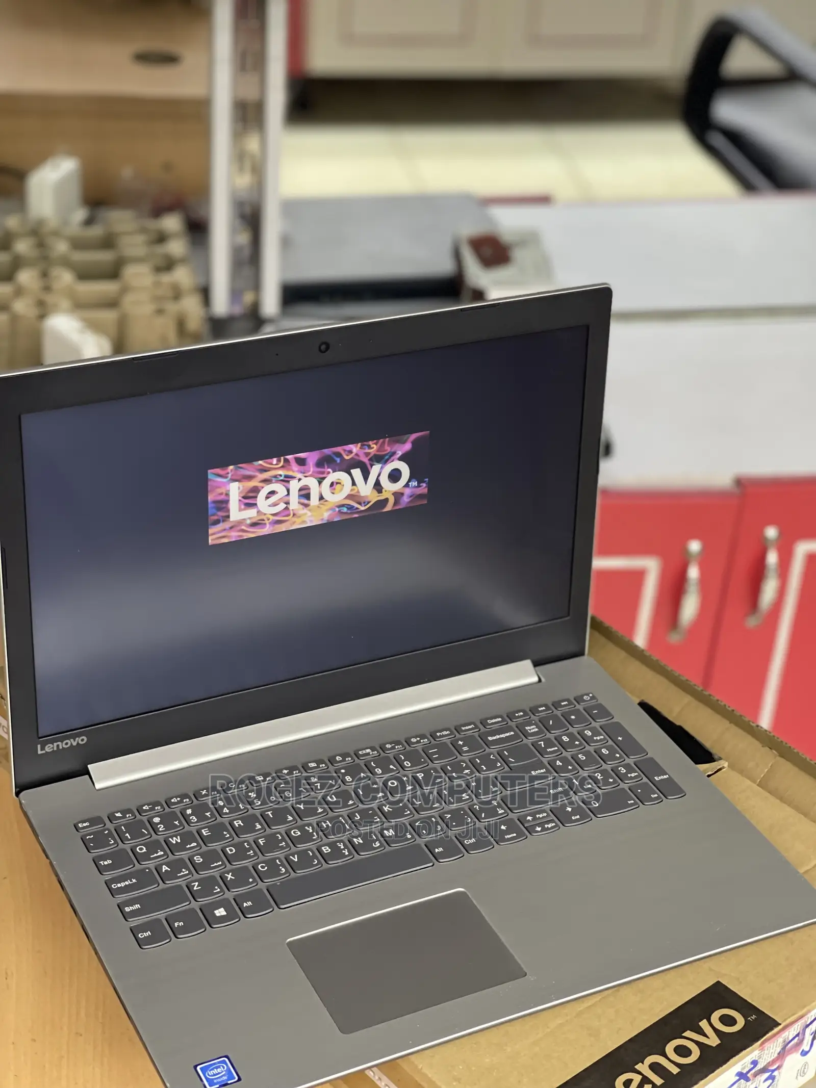 New Laptop Lenovo IdeaPad 330C 8GB Intel Core I5 HDD 1T