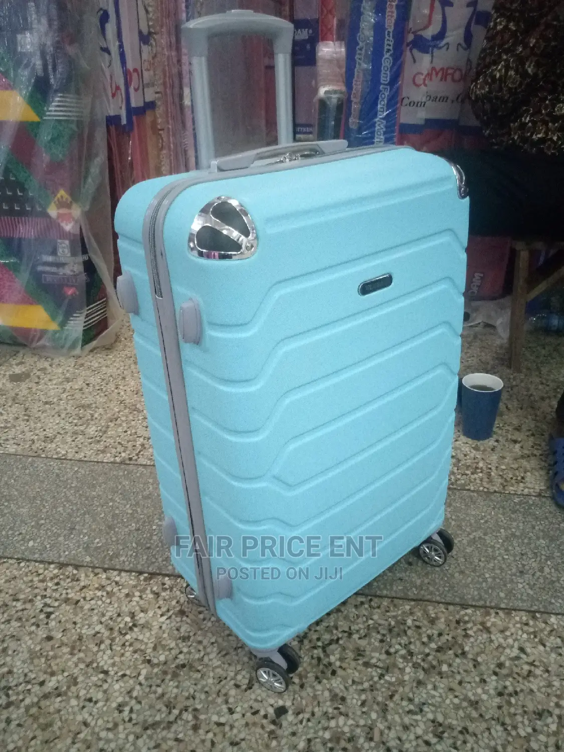 Executive 4 Double Wheel Plastic Suitcases. Large.( Blue)