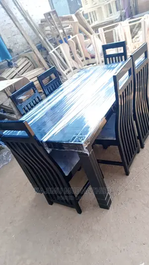 Dinning Tables 6seaters