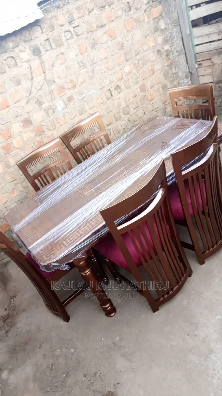 Six Seater Dinning Tables