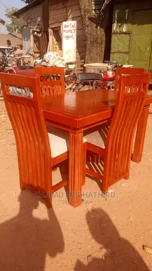 Dining Table 4seater
