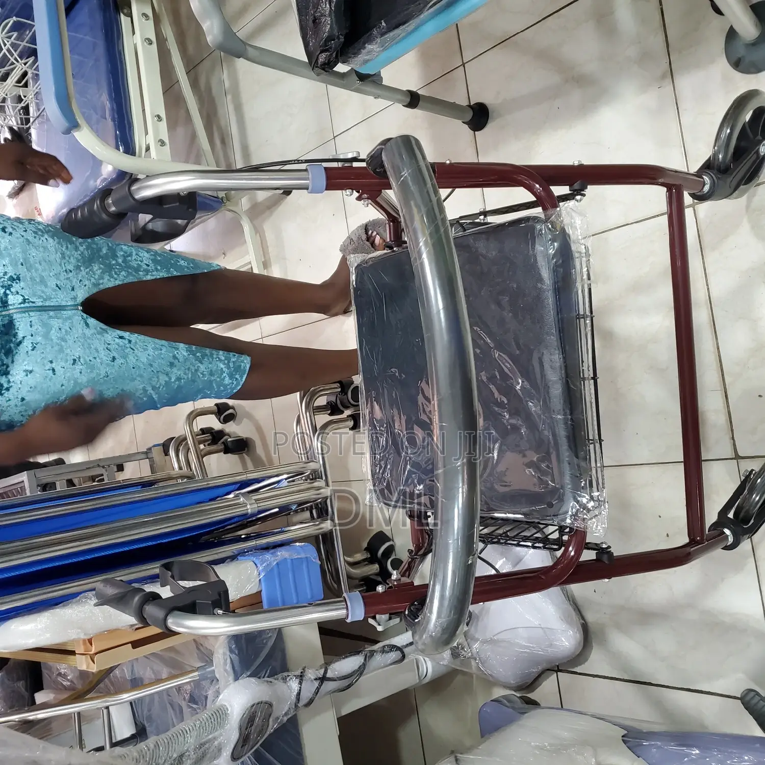Commode Seat