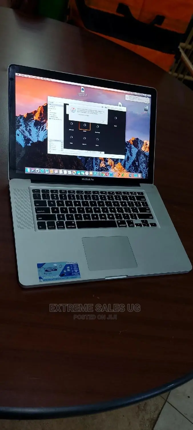 Laptop Apple MacBook Pro 2010 4GB Intel Core I5 HDD 320GB
