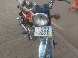 Bajaj Boxer 100 2018 Red