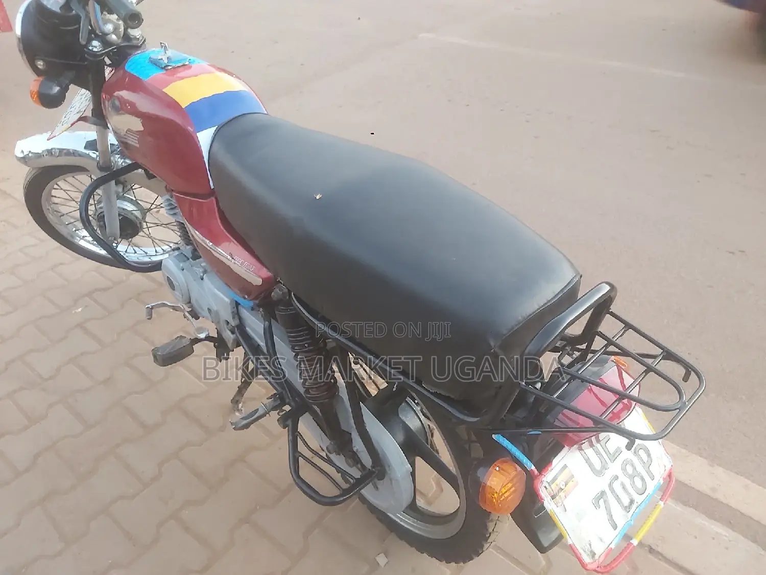 TVS HLX 125 2018 Red
