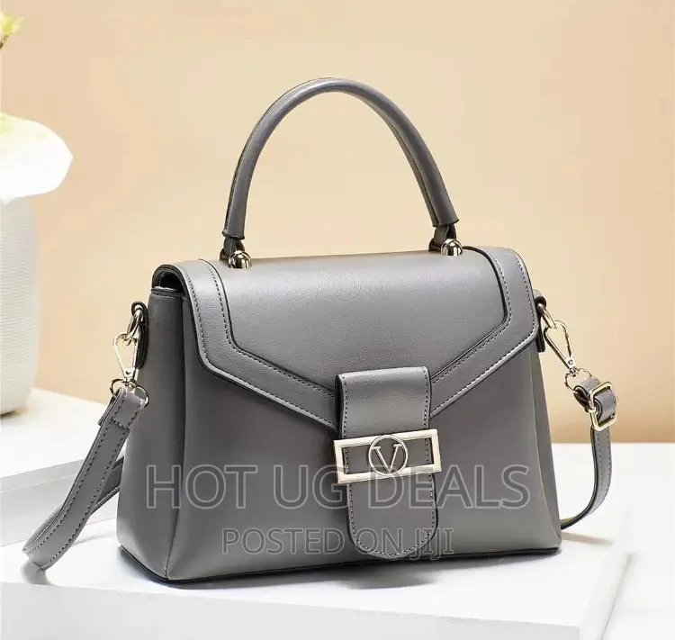 Ladies Classic Handbag - Grey