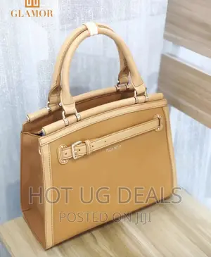 Ladies Classic Handbag
