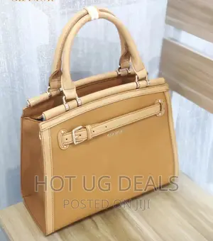 Ladies Classic Handbag