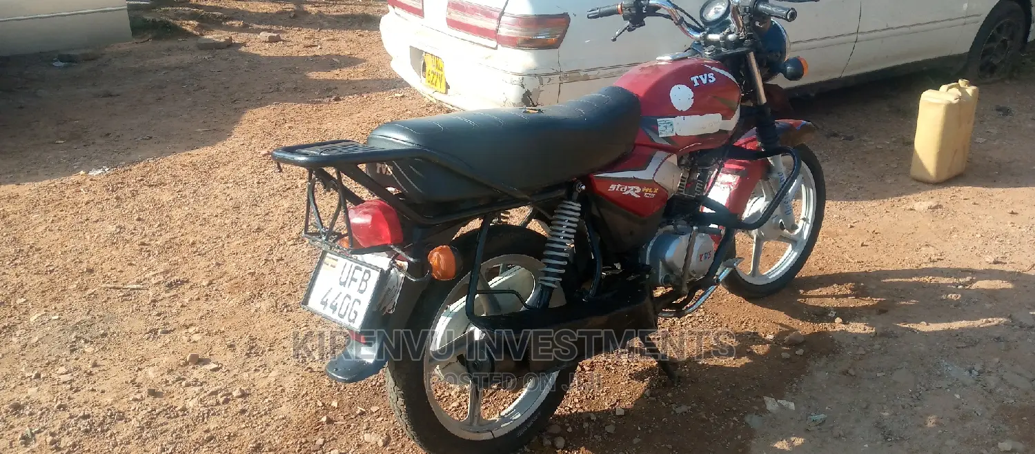 TVS HLX 125 2018 Red