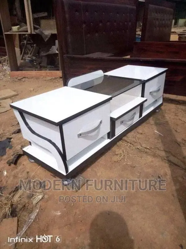 TV Stand Call On
