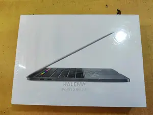 New Laptop Apple MacBook Pro 2020 16GB Intel Core i5 SSD 512GB