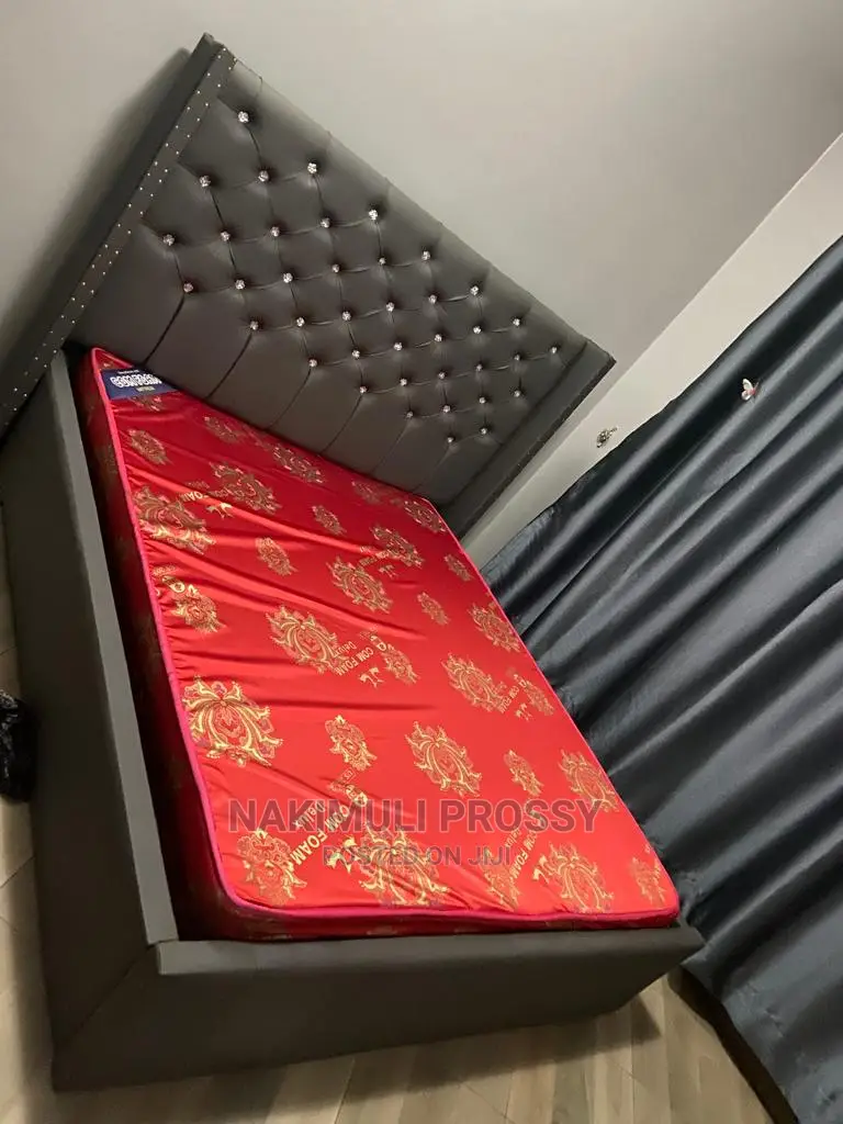 Leather Dressed Bed 5*6