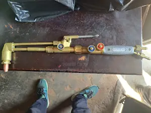 Oxyactylene Cutting Torch