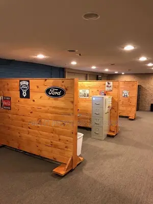 Pallet Booth and Partitioning