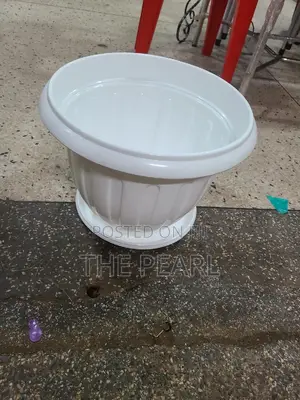 Plastic Flower Pots