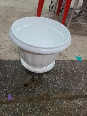 Plastic Flower Pots