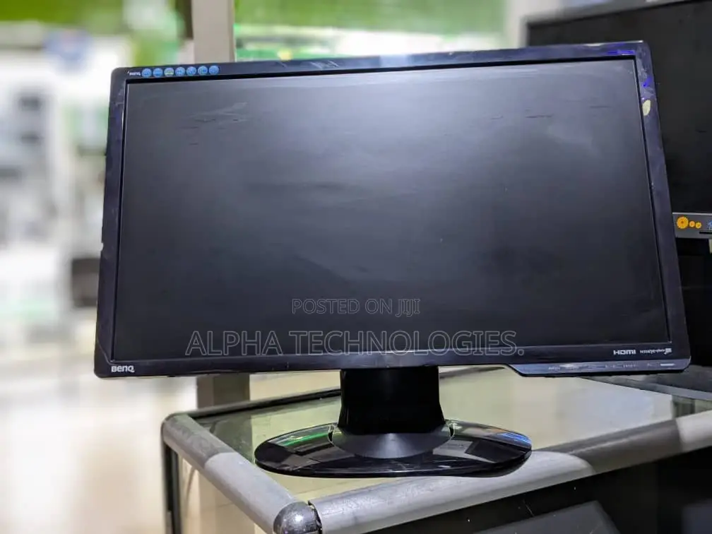 MONITOR 24 Inches