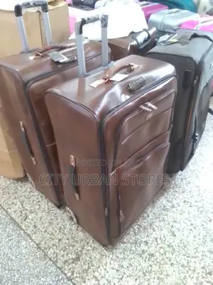 Yuoyae Leather Suitcase