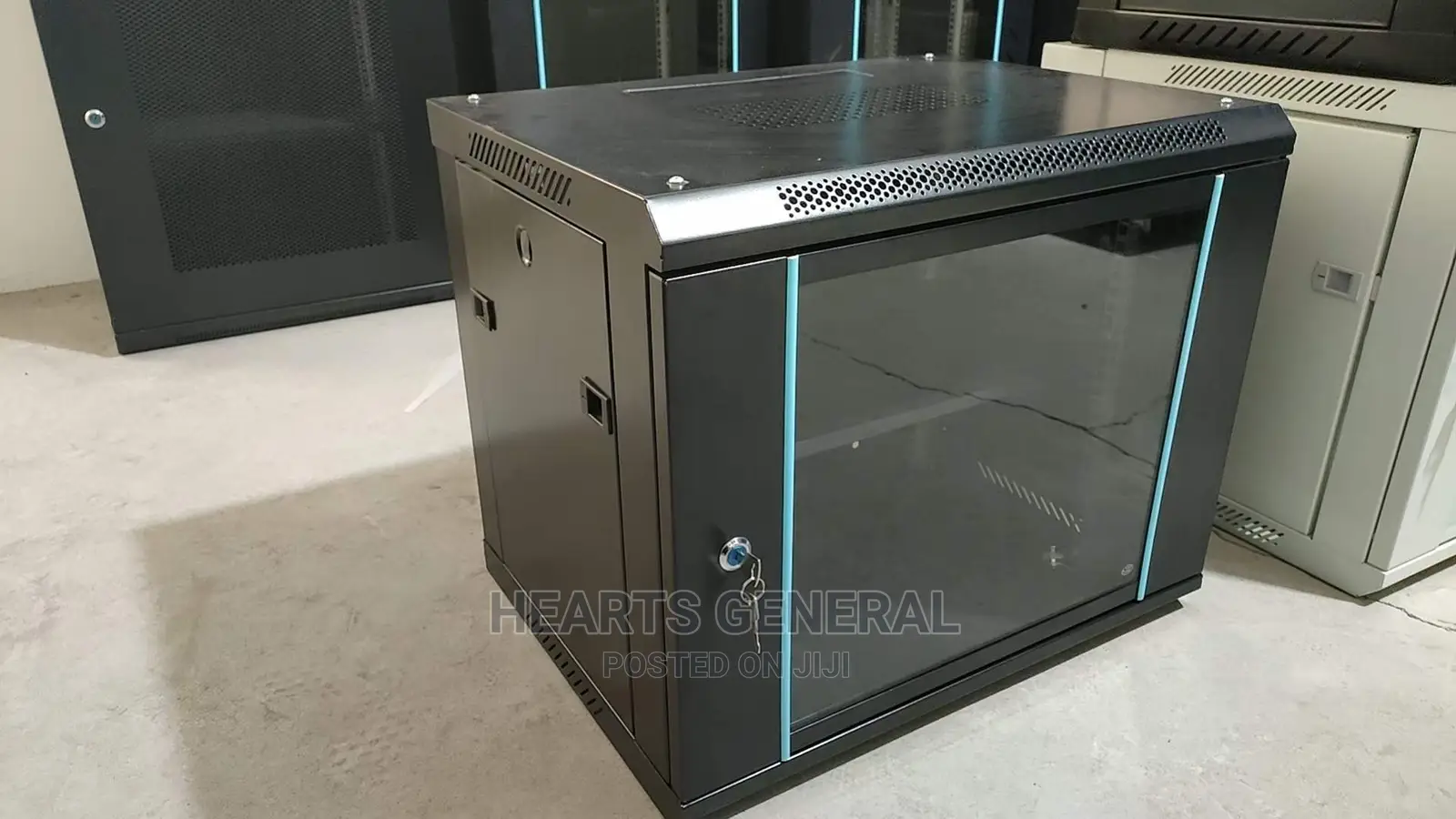 9u Rack Cabinet 600x600x500mm