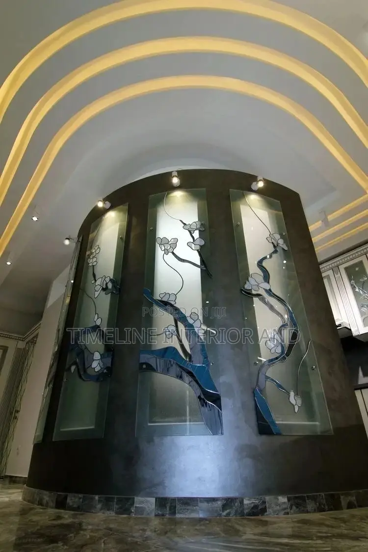 Classical Gypsums Ceiling