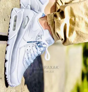 Original Classic White Airmax Sneakers