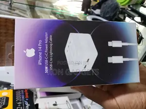 iPhone 14 Pro Charger