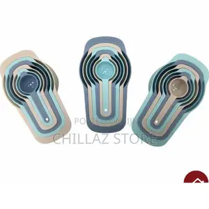 Plastic Measuring Spoons Set.