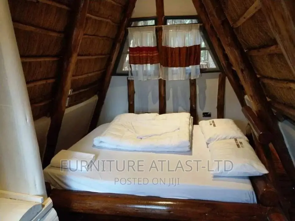 Log Wood Lodge Structures